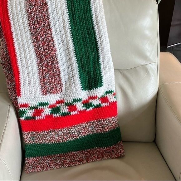 Vintage Crochet Handmade Blanket Throw Christmas Holiday Red Green White - Picture 1 of 9